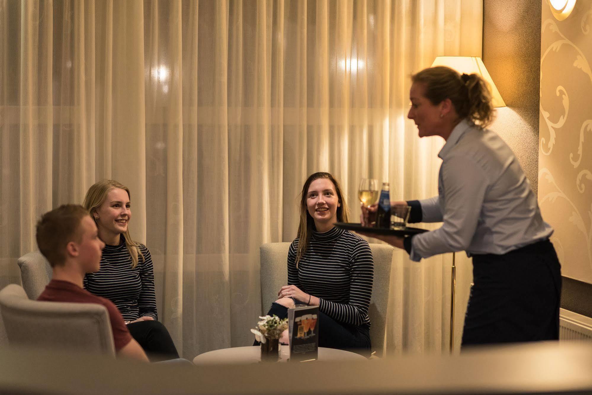 Hotel Ameland Нес Екстер'єр фото